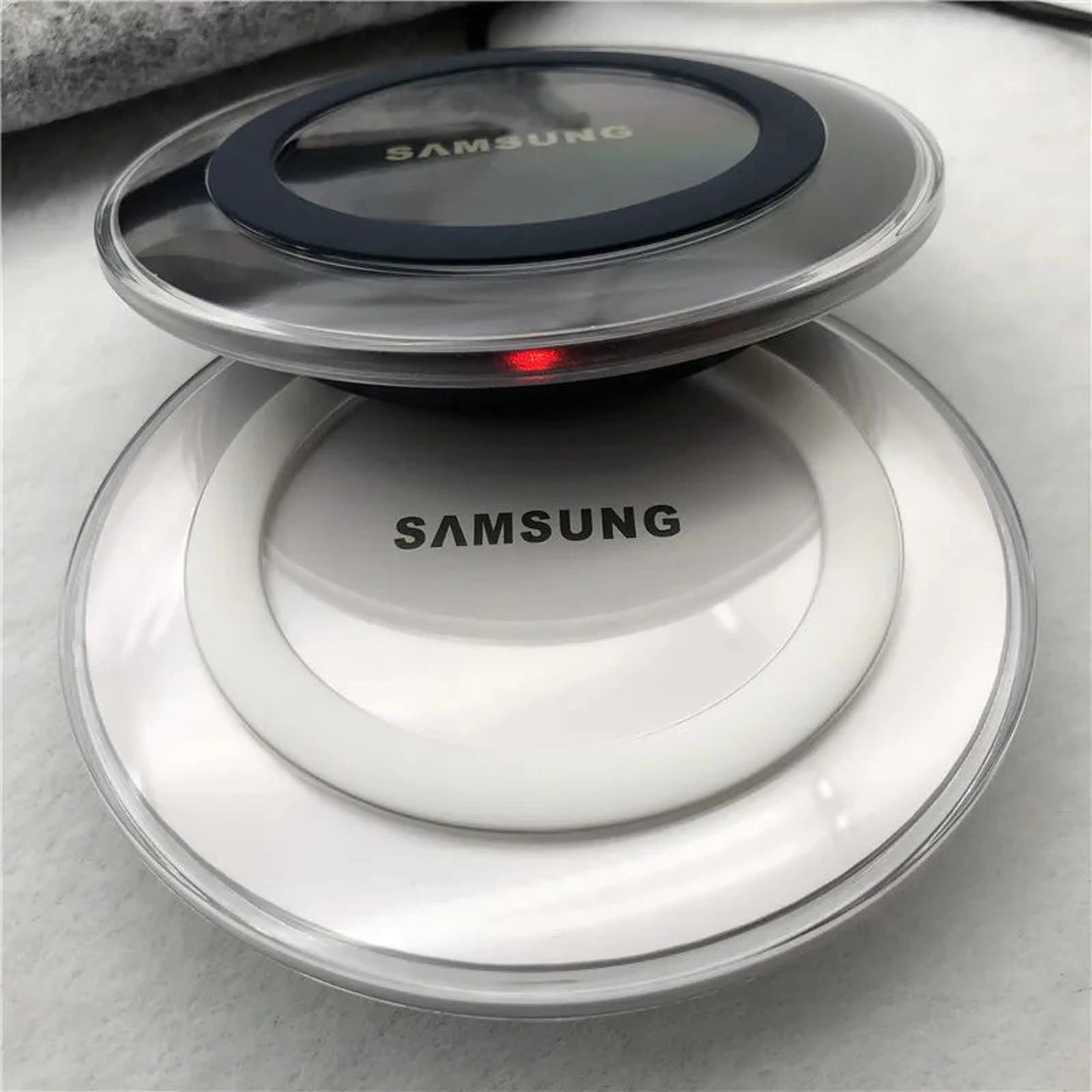 Samsung Galaxy S26 S25 S24 S23 S22 S21 S20 Ultra FE S6 S7 Edge Note 20 10 Plus 9 8 S10 5G Wireless Charger 5V 2A Qi Charging Pad